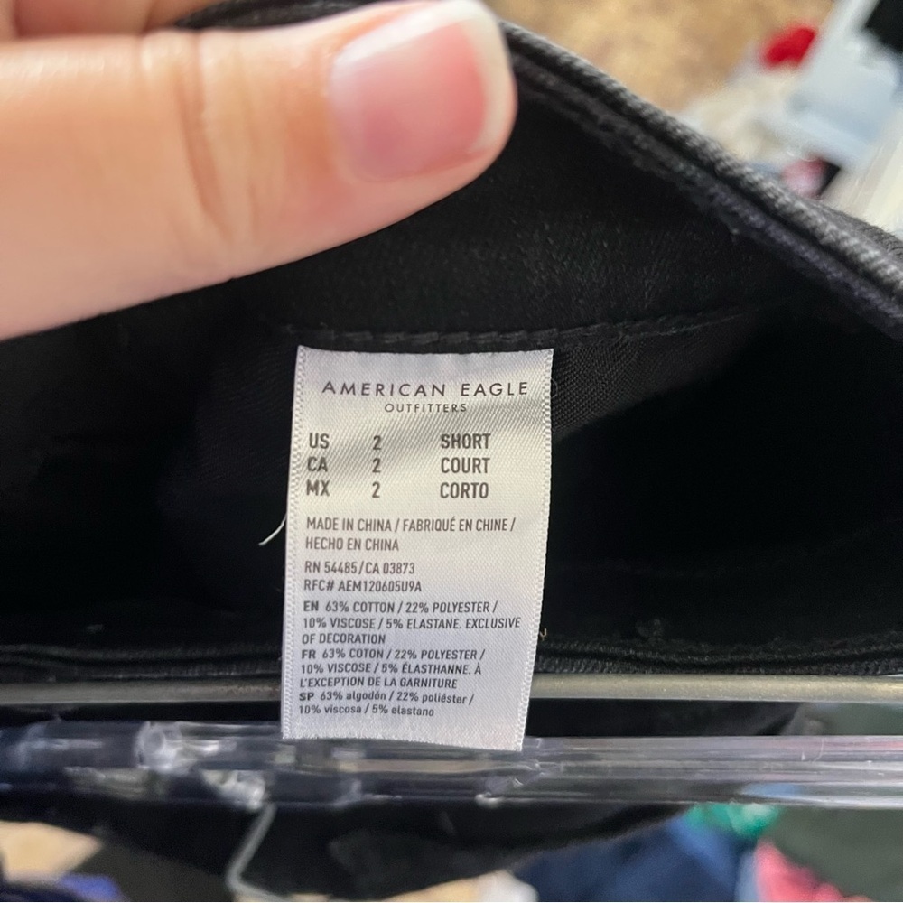 American Eagle The Dream High Rise Jegging Short Black Jeans 2 - Picture 8 of 8